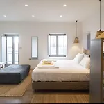 Pylosea Luxury
