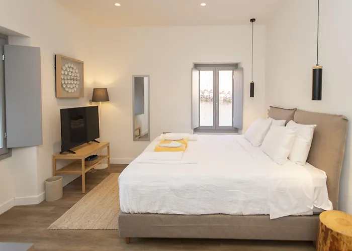 Pylosea Luxury 3* Pylos